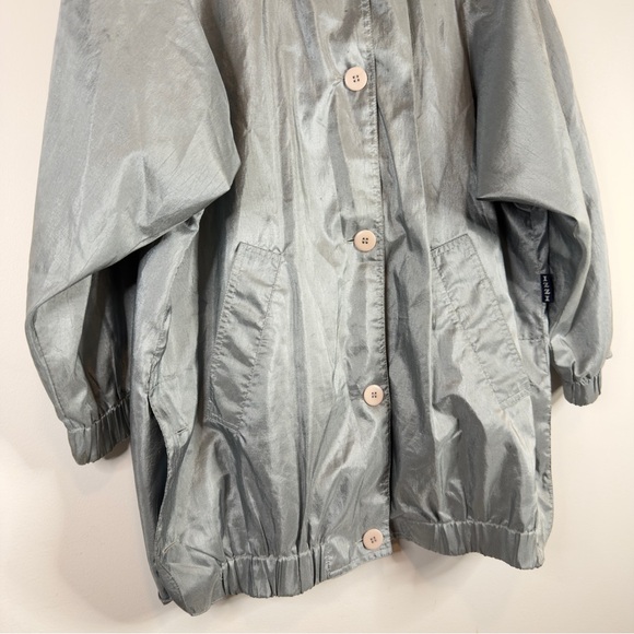 Vintage IZZI Silver Metallic Hooded Windbreaker Jacket - Women's Size Large - Picture 10 of 12